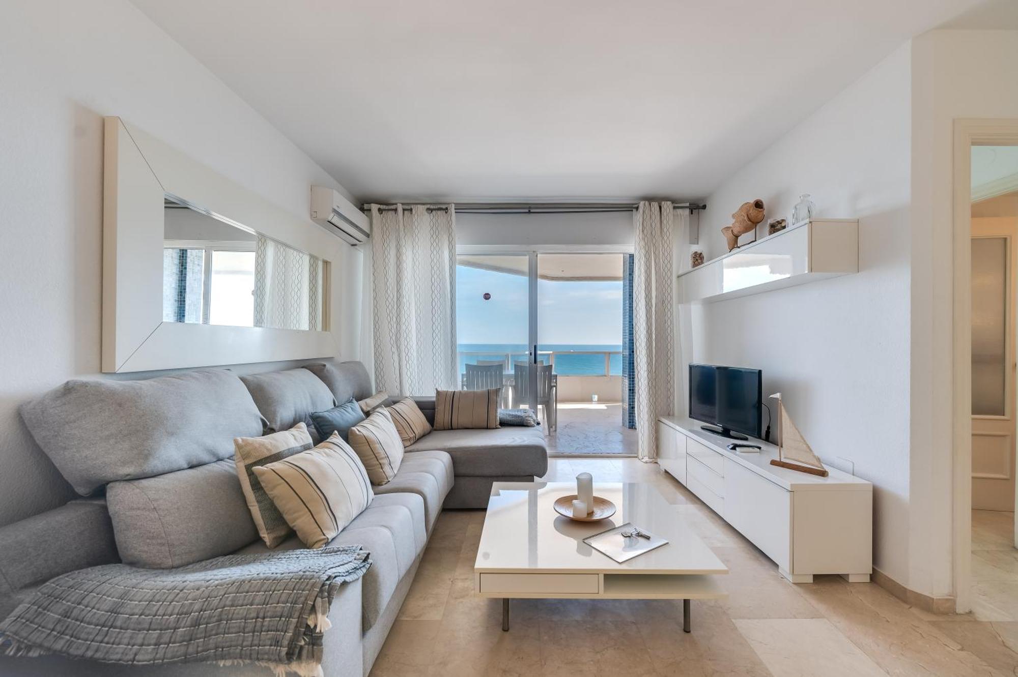 Lxr La Carihuela Sea Views 3hab Appartement Torremolinos