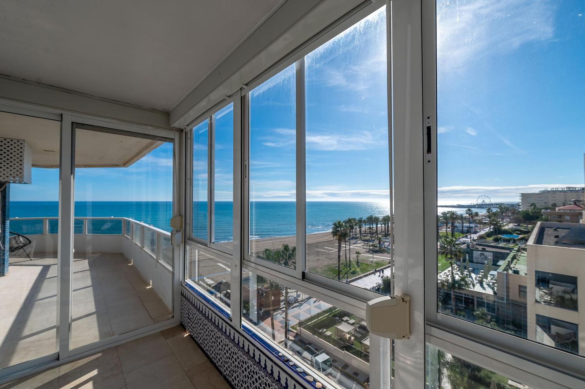 Lxr La Carihuela Sea Views 3hab. *