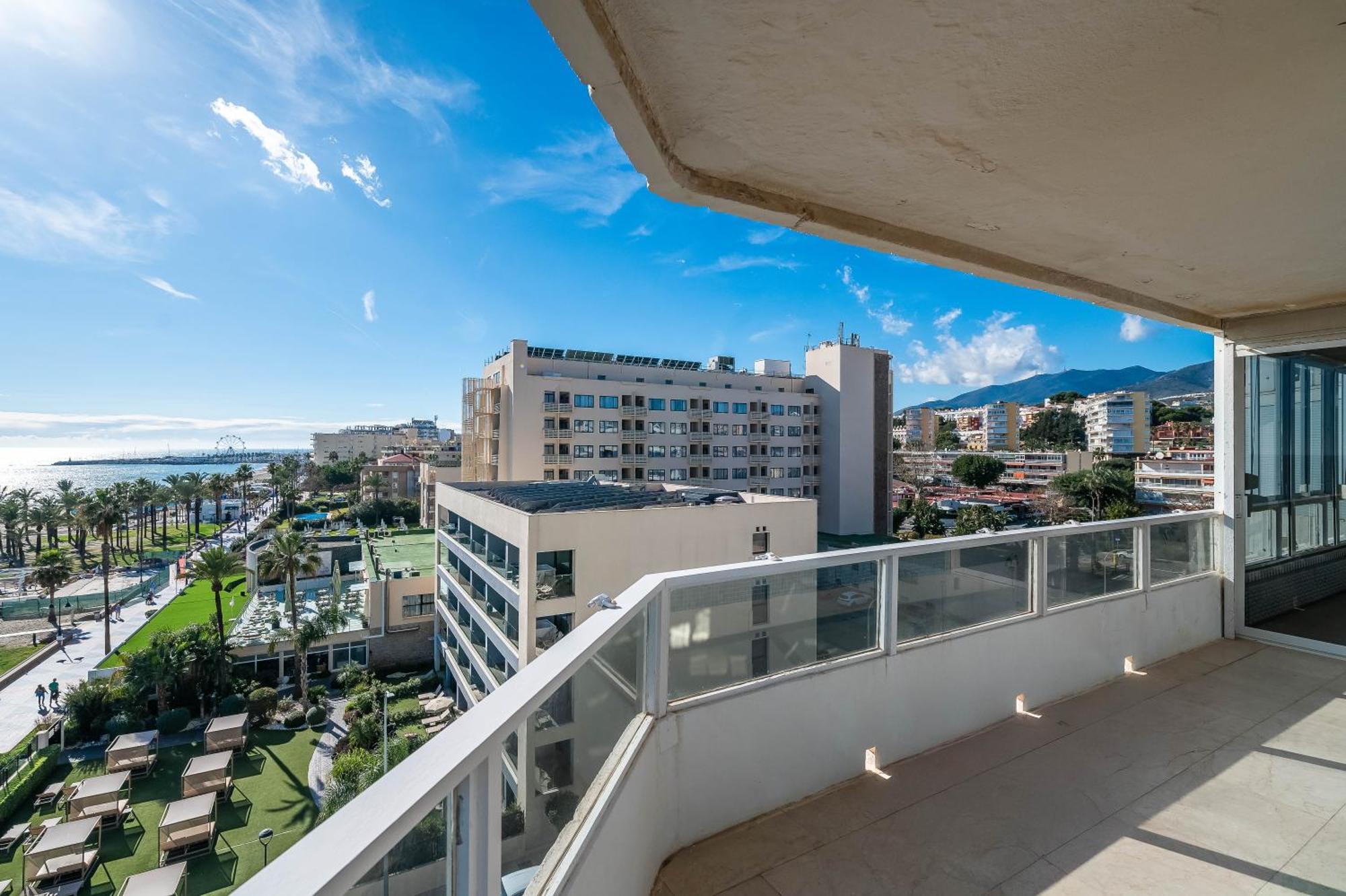 Lxr La Carihuela Sea Views 3hab Appartement Torremolinos